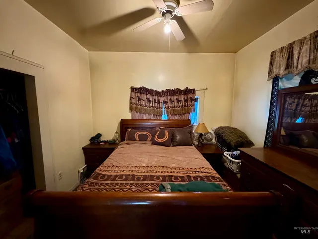 $225,000 | 412 Walnut Street, Nezperce, ID 83543