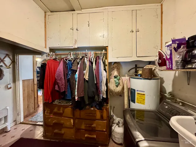 $225,000 | 412 Walnut Street, Nezperce, ID 83543