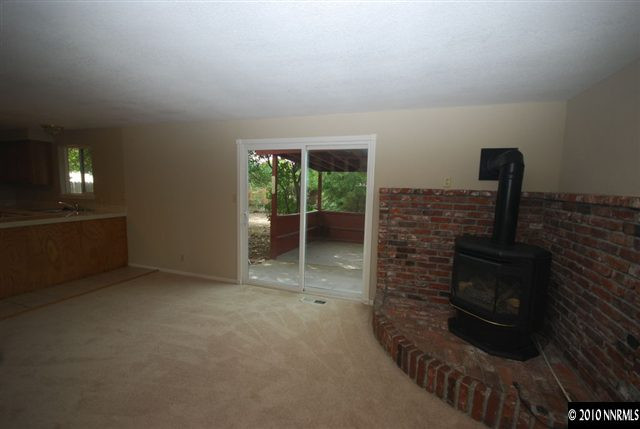 2885 Santa Ana Drive Reno, NV 89502 - Photo 7 of 13 Photo 7