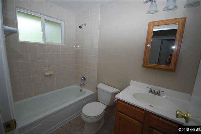 2885 Santa Ana Drive Reno, NV 89502 - Photo 9 of 13 Photo 9