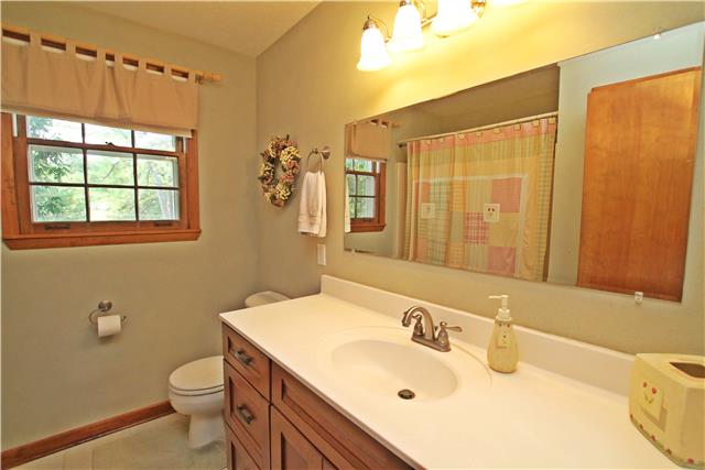 236 East Biggs Road Portland, TN 37148 - Photo 11 of 20