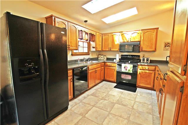 236 East Biggs Road Portland, TN 37148 - Photo 5 of 20