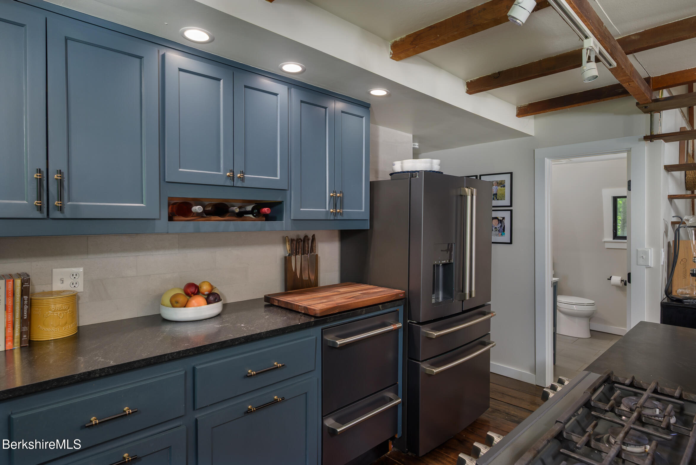 194 Whitman Road Hancock, MA 01267 - Photo 10 of 41 194-Whitman