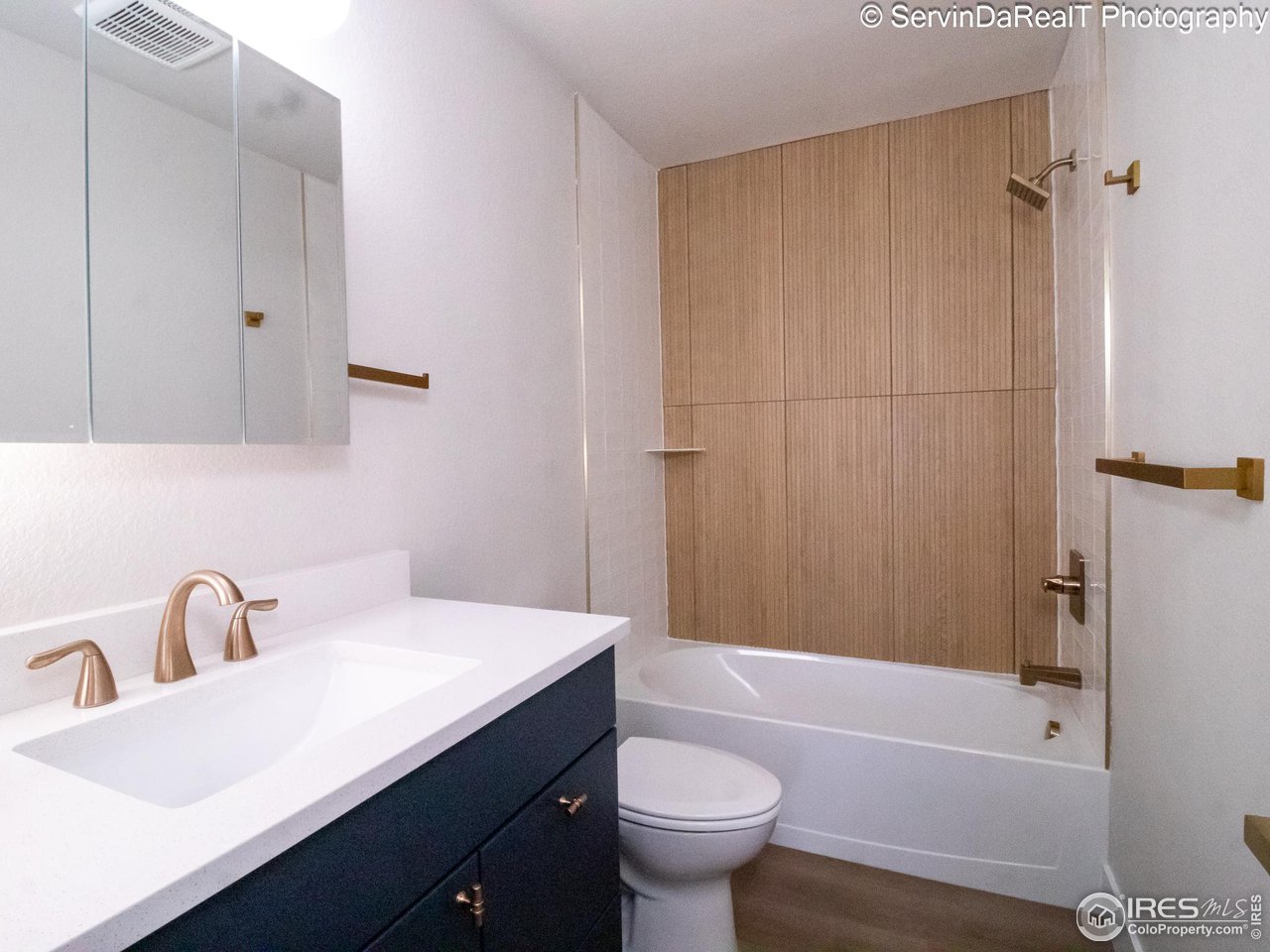 816 Gallup Road Fort Collins, CO 80521 - Photo 8 of 16 Primary Bathroom