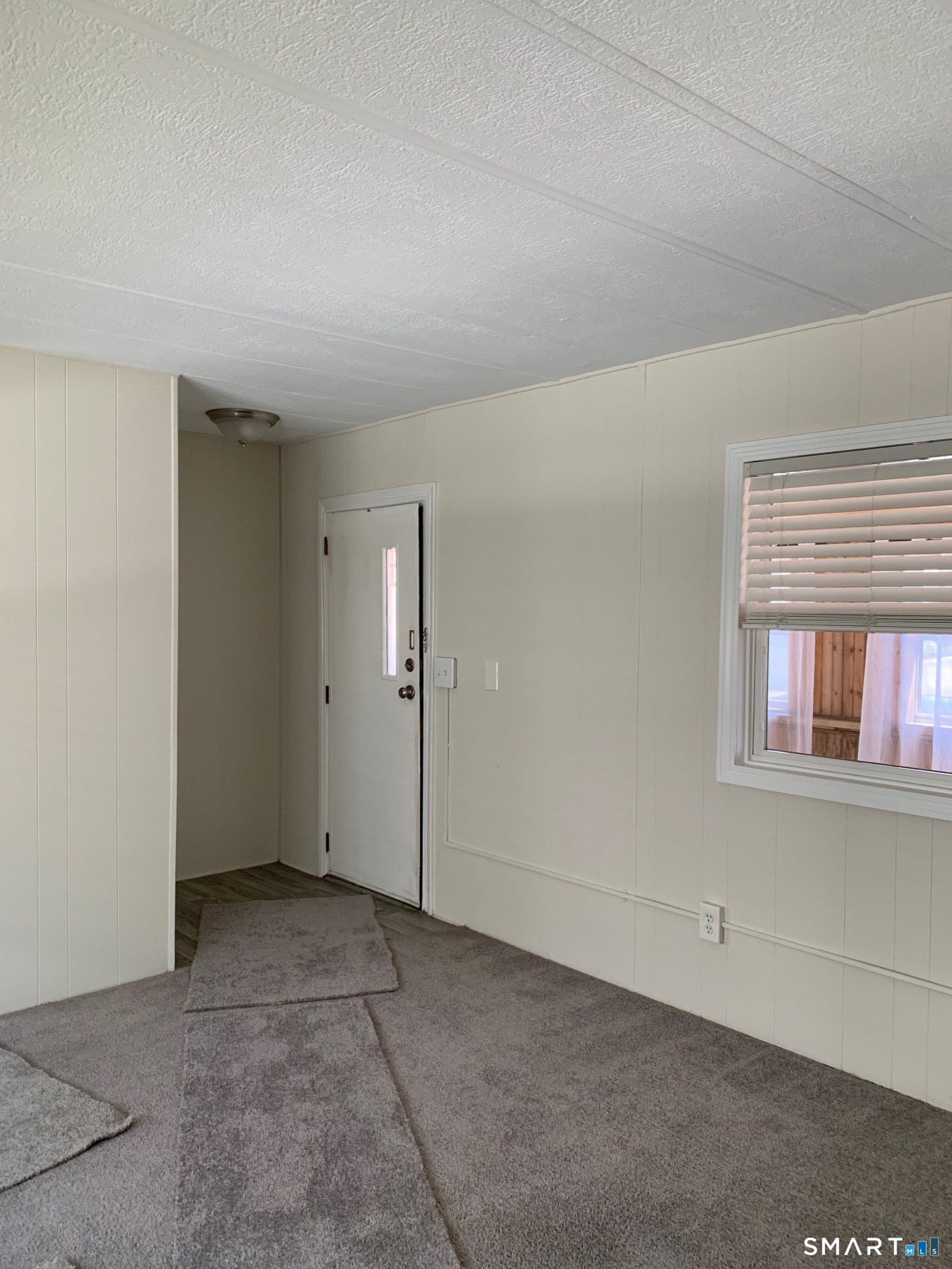 1012 Old Colony Road Meriden, CT 06451 - Photo 7 of 18