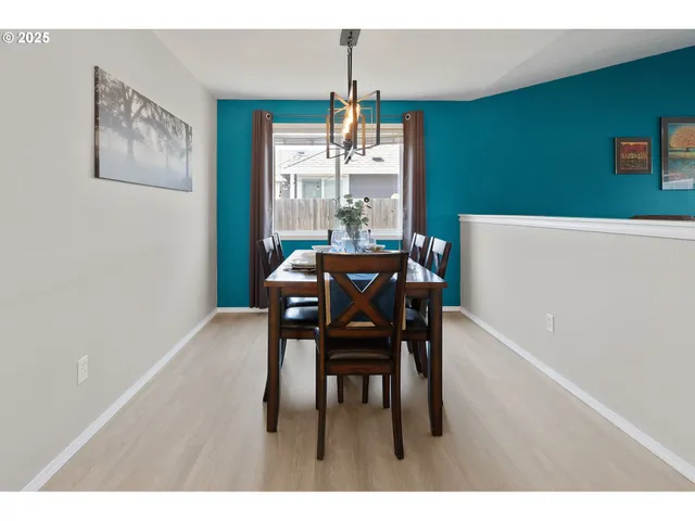 $535,000 | 387 Southeast 7th Avenue, Canby, OR 97013