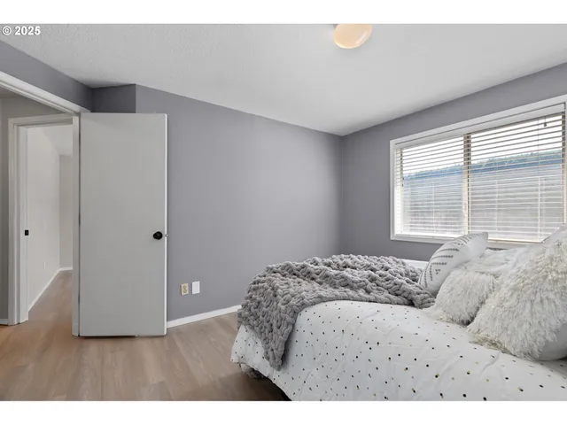 $535,000 | 387 Southeast 7th Avenue, Canby, OR 97013