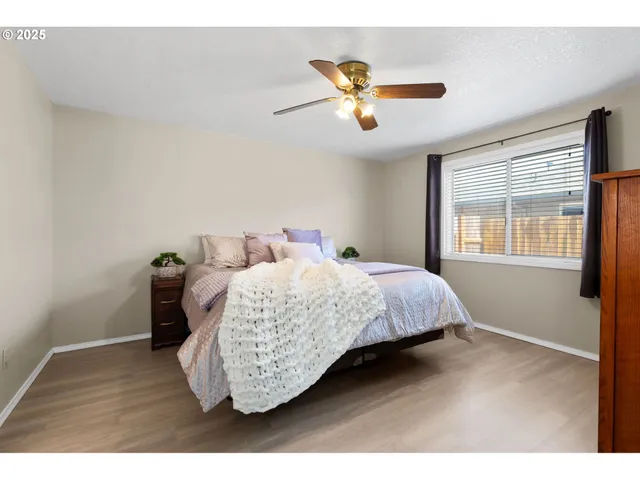 $535,000 | 387 Southeast 7th Avenue, Canby, OR 97013