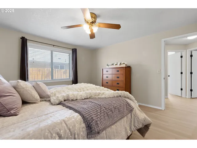 $535,000 | 387 Southeast 7th Avenue, Canby, OR 97013