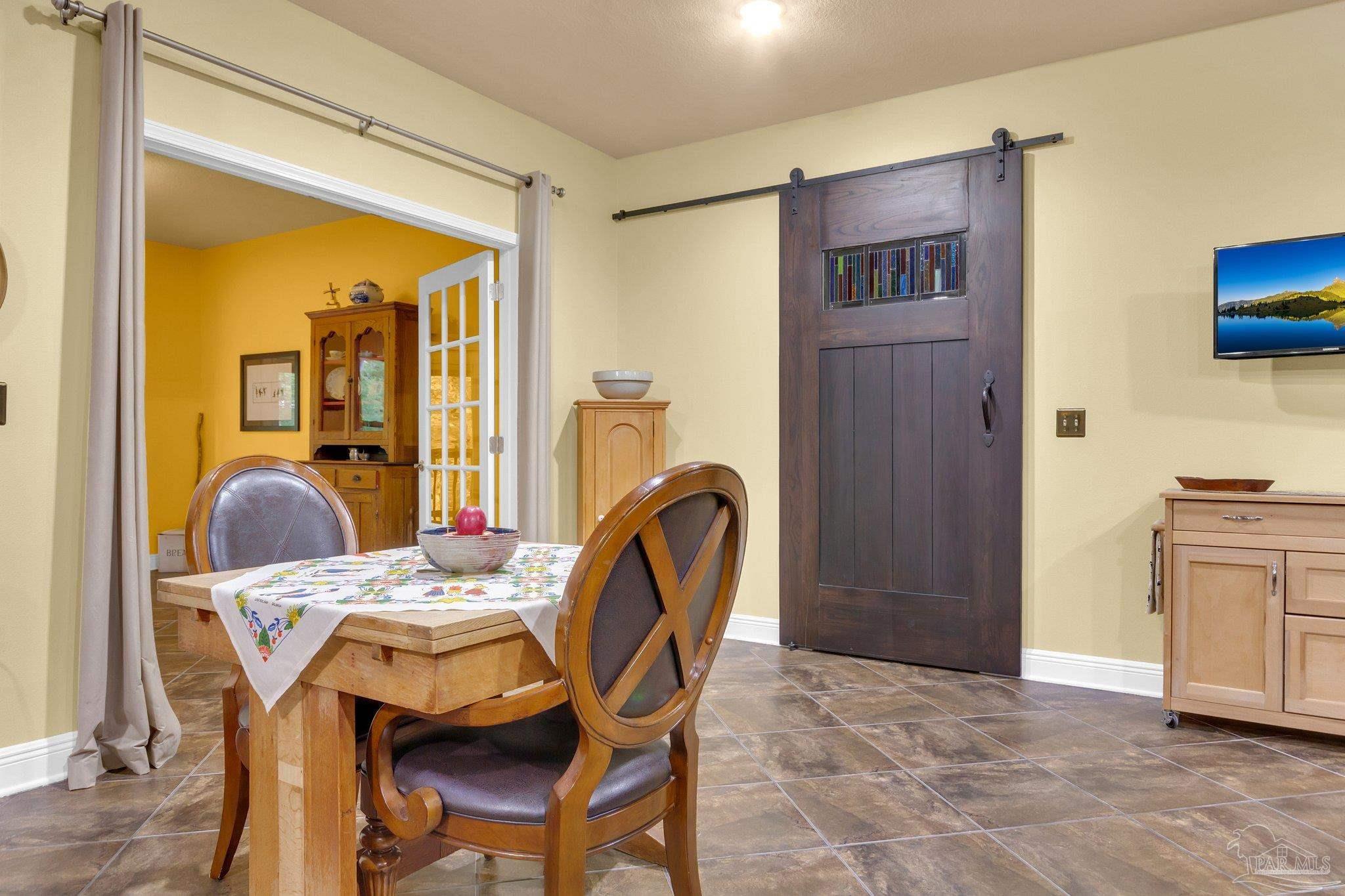 2653 Tulip Hill Road Pace, FL 32571 - Photo 14 of 35 Gallery Image 14