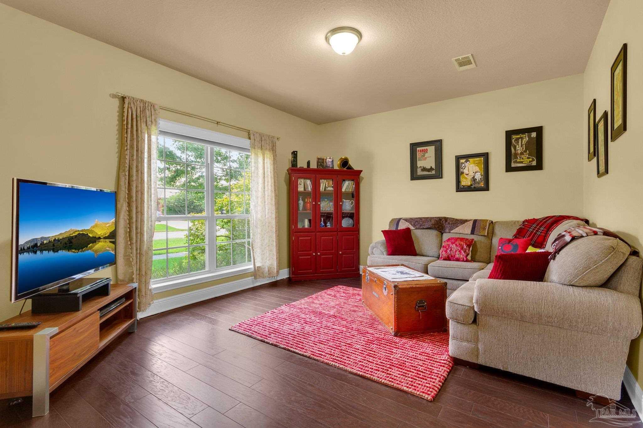 2653 Tulip Hill Road Pace, FL 32571 - Photo 5 of 35 Gallery Image 5