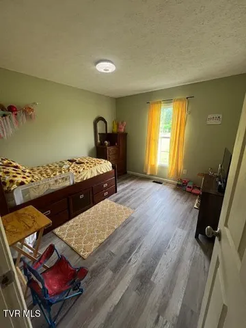 $360,000 | 365 Guthries Greene Road, Bulls Gap, TN 37711