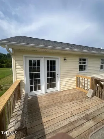 $360,000 | 365 Guthries Greene Road, Bulls Gap, TN 37711