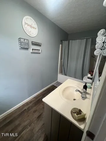 $360,000 | 365 Guthries Greene Road, Bulls Gap, TN 37711