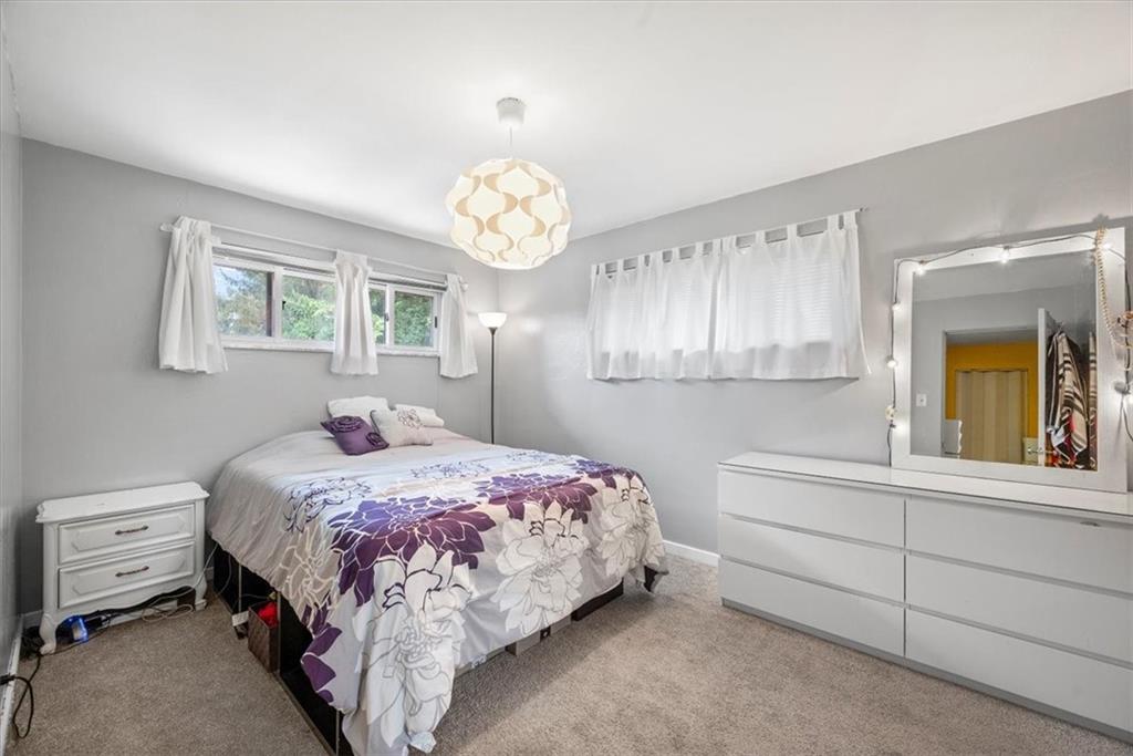 101 Forest Grove Road Coraopolis, PA 15108 - Photo 14 of 28 Gallery Image 14