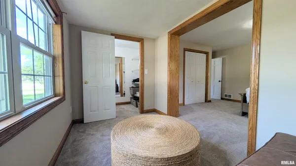 $279,900 | 804 Hilldale Avenue, Washington, IL 61571