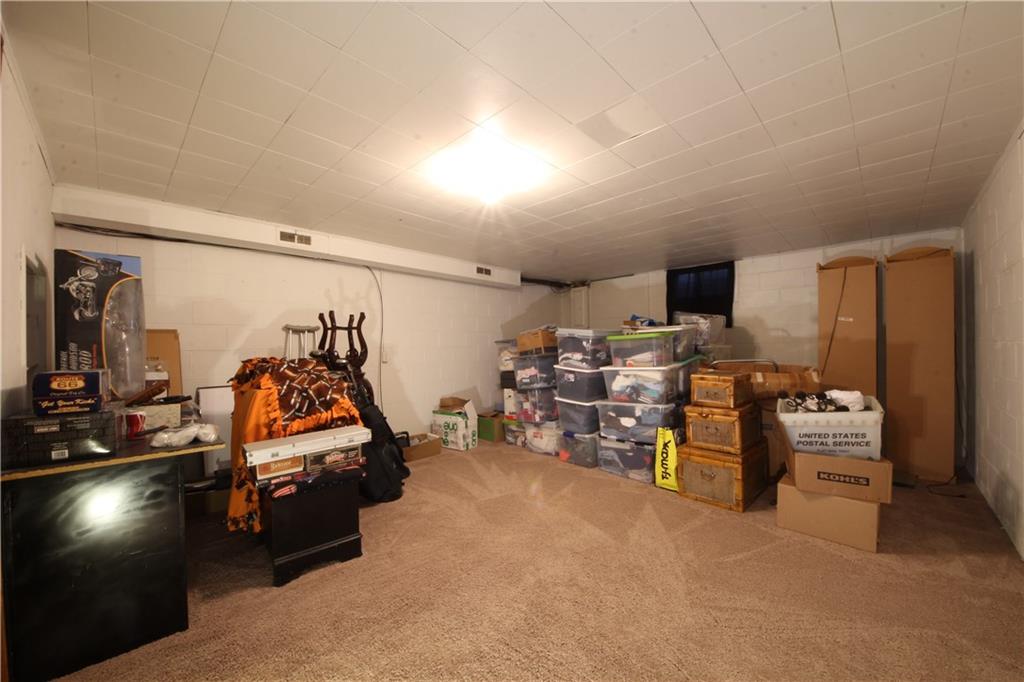 3203 South Holt Road Indianapolis, IN 46221 - Photo 9 of 15 Gallery Image 9