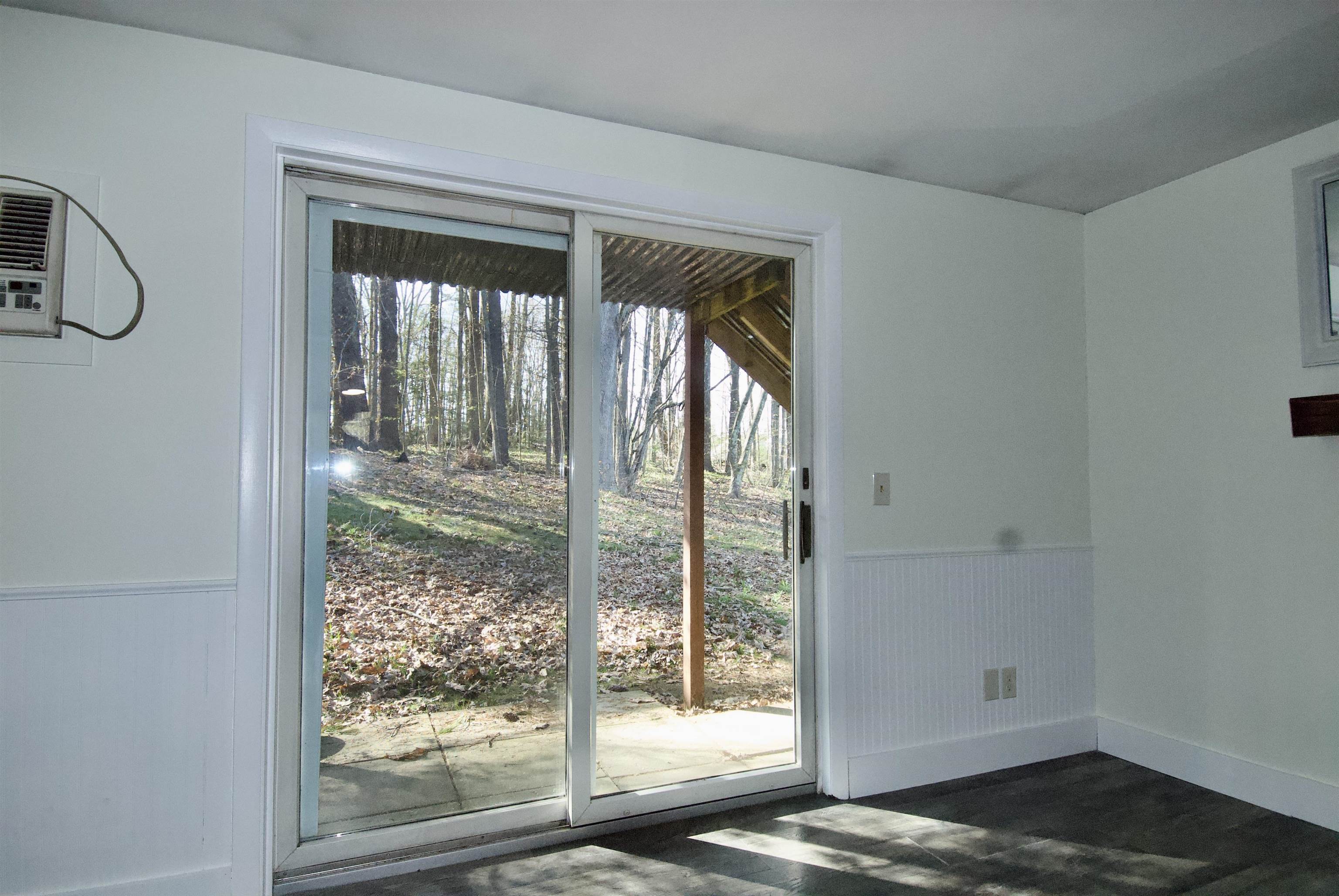 23 Old Stagecoach Road, Unit 5 Epping, NH 03042 - Photo 11 of 18
