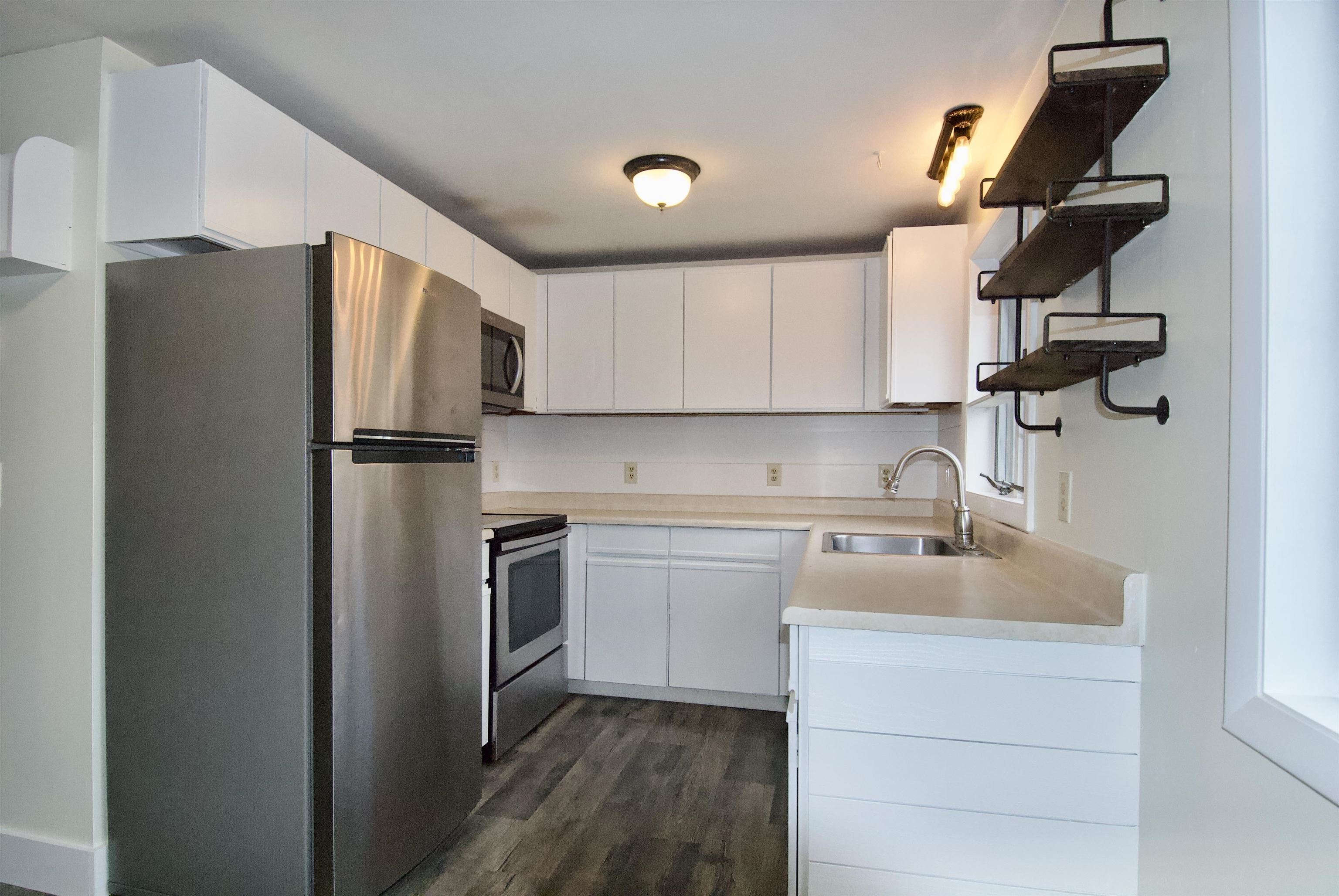 23 Old Stagecoach Road, Unit 5 Epping, NH 03042 - Photo 15 of 18