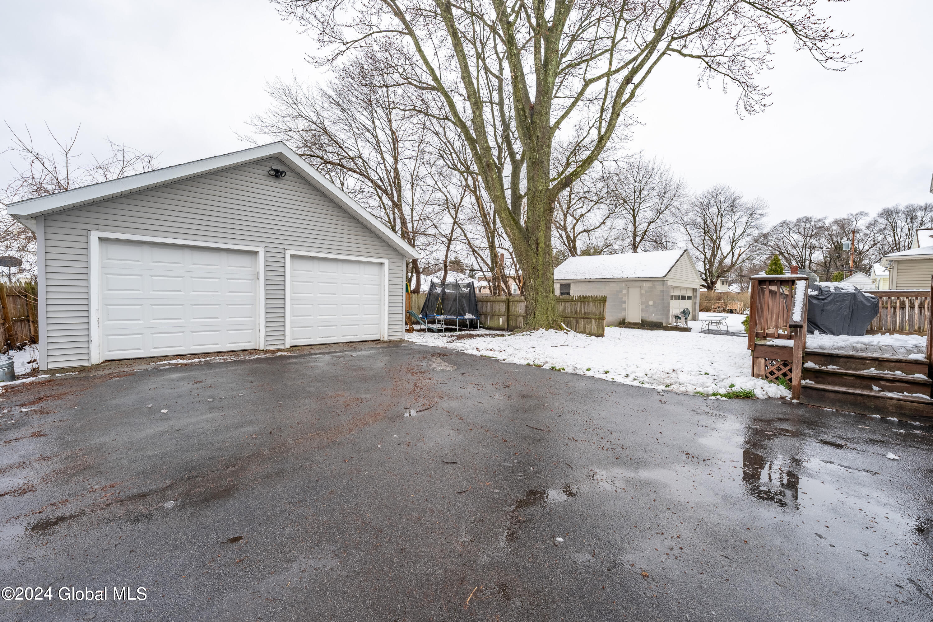 714 Curry Road Rotterdam, NY 12306 - Photo 20 of 22 DSC07485-HDR