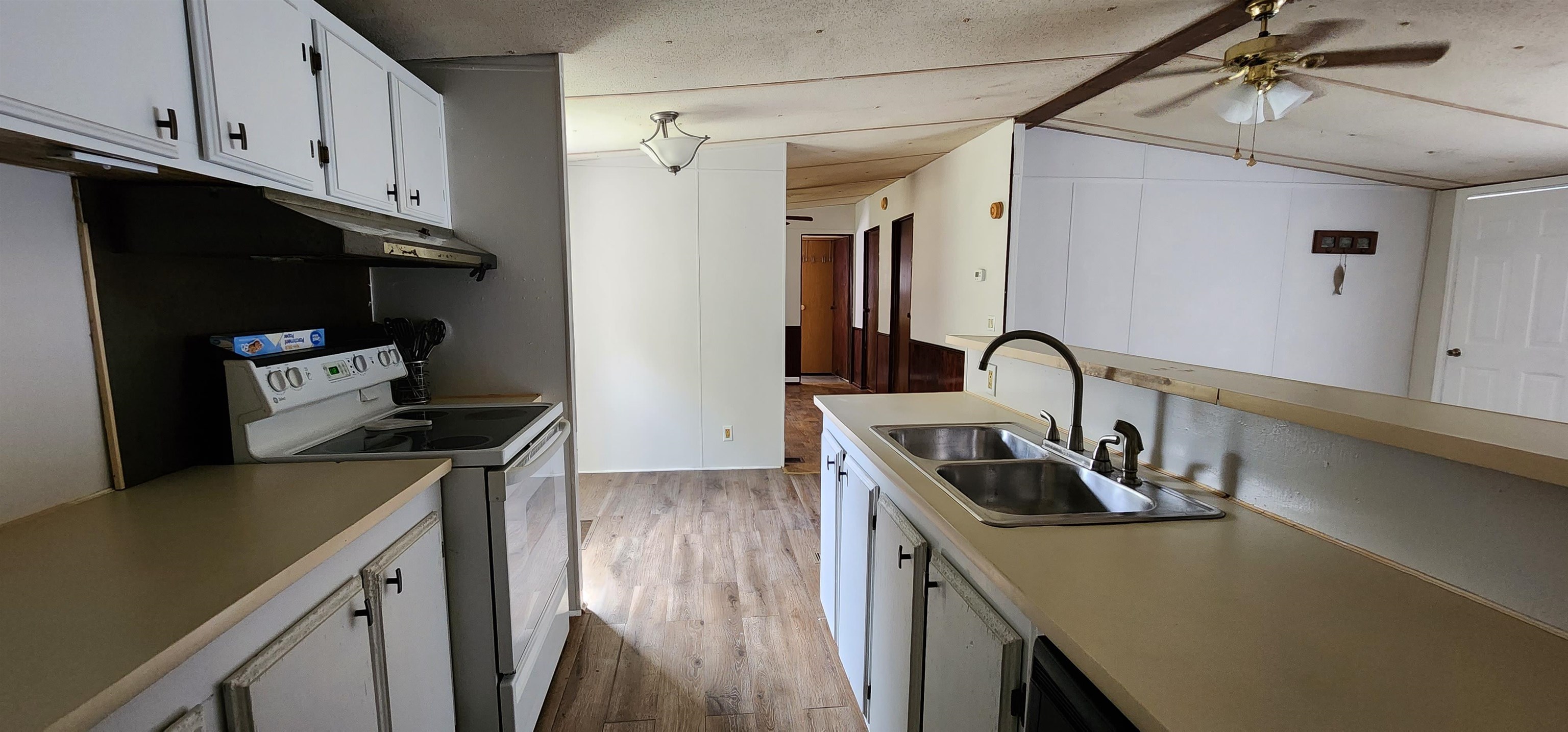 2378 Northeast Bellville Road Pinetta, FL 32350 - Photo 11 of 36 Gallery Image 11