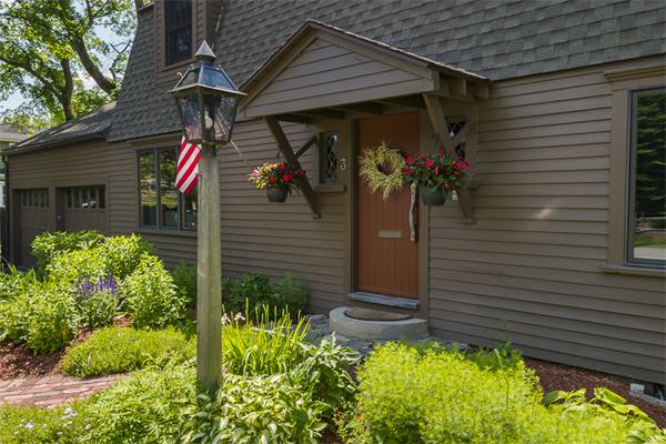 3 Chapin Road North Andover, MA 01845 - Photo 3 of 21 Gallery Image 3