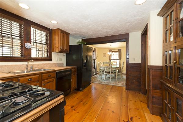 3 Chapin Road North Andover, MA 01845 - Photo 9 of 21 Gallery Image 9