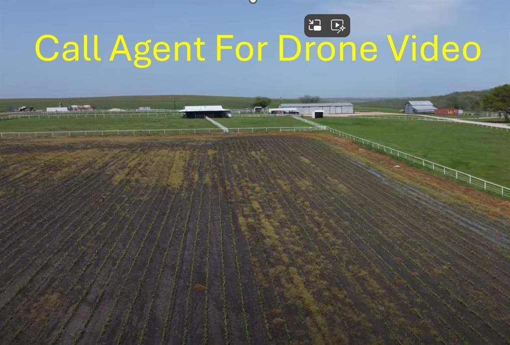 34 Highway 34 Italy, TX 76651 - Photo 7 of 10 a sign board with wooden fence