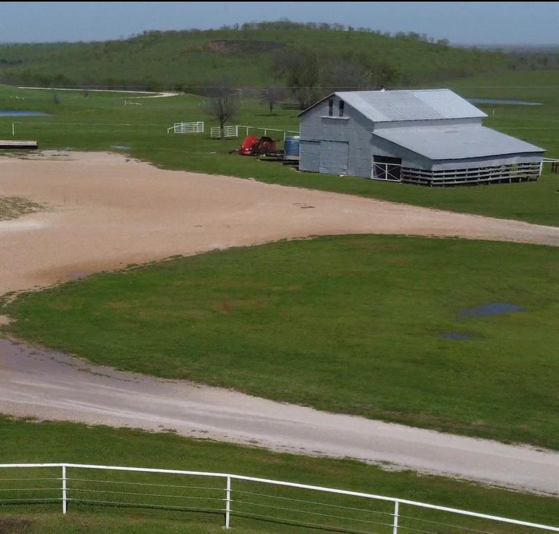 34 Highway 34 Italy, TX 76651 - Photo 10 of 10 a view of a house with a big yard