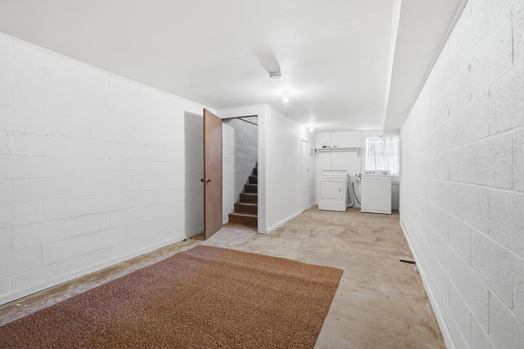 1215 Hopkinsville Road Madisonville, KY 42431 - Photo 25 of 28 Gallery Image 25