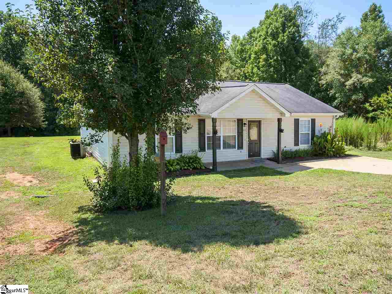 412 Anchor Road Greenville, SC 29617 - Photo 3 of 30 Gallery Image 3