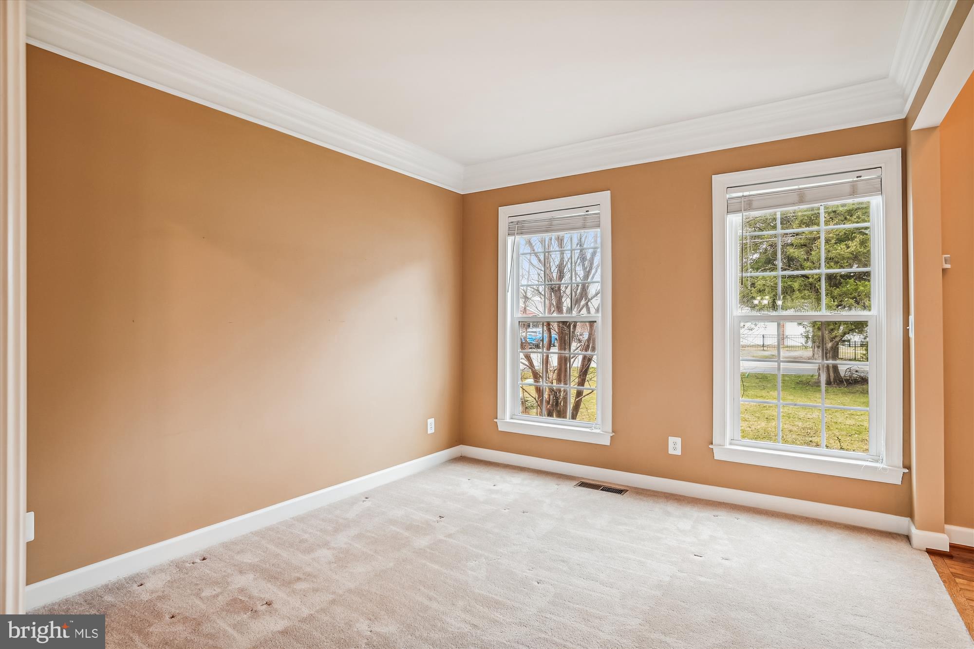 102 Holly Road Edgewater, MD 21037 - Photo 11 of 72 Gallery Image 11