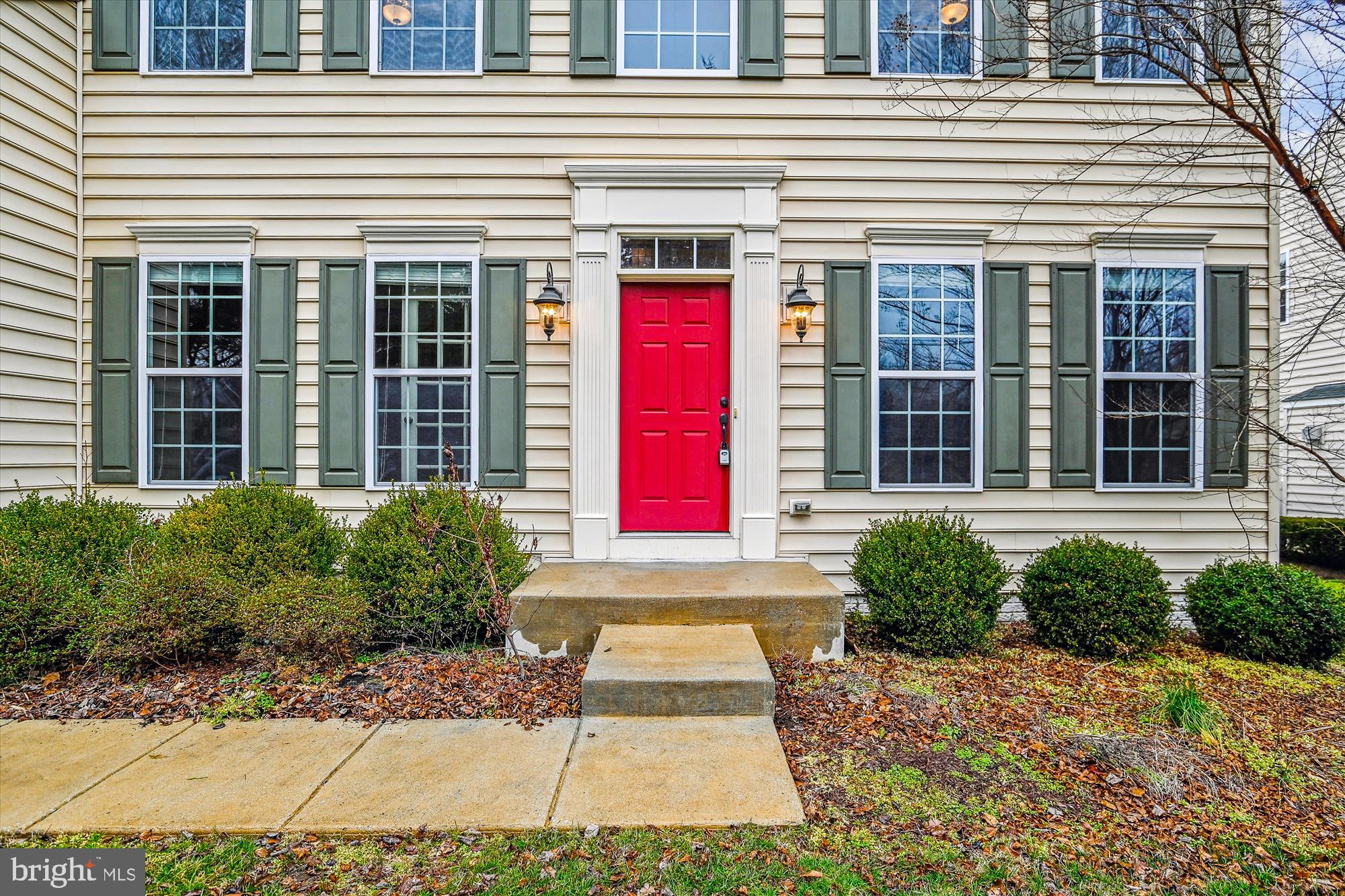 102 Holly Road Edgewater, MD 21037 - Photo 2 of 72 Gallery Image 2