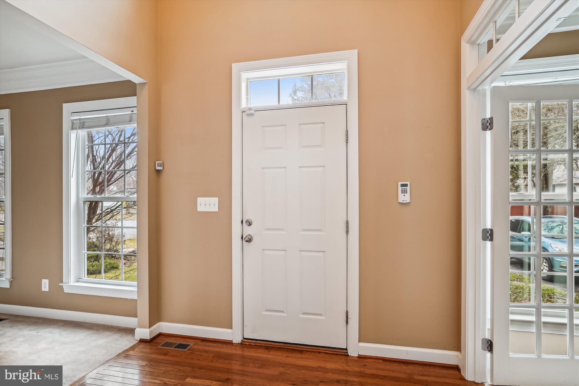 102 Holly Road Edgewater, MD 21037 - Photo 3 of 72 Entry
