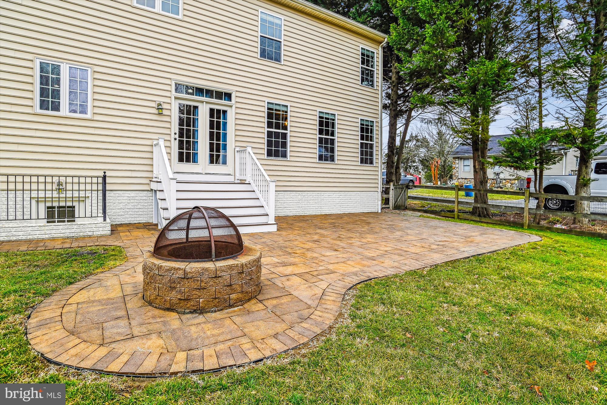 102 Holly Road Edgewater, MD 21037 - Photo 31 of 72 With a built in fire pit