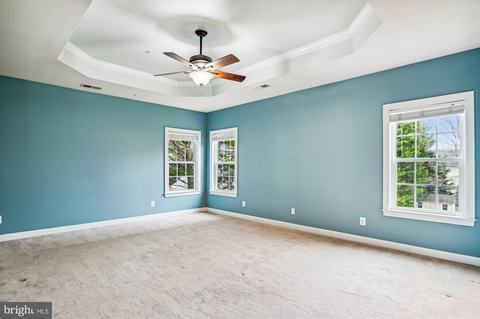 102 Holly Road Edgewater, MD 21037 - Photo 38 of 72 Primary Bedroom