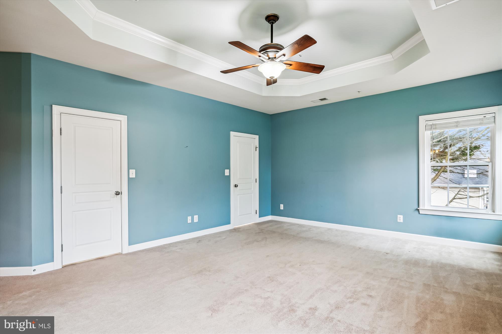 102 Holly Road Edgewater, MD 21037 - Photo 39 of 72 With two LARGE walk in closets