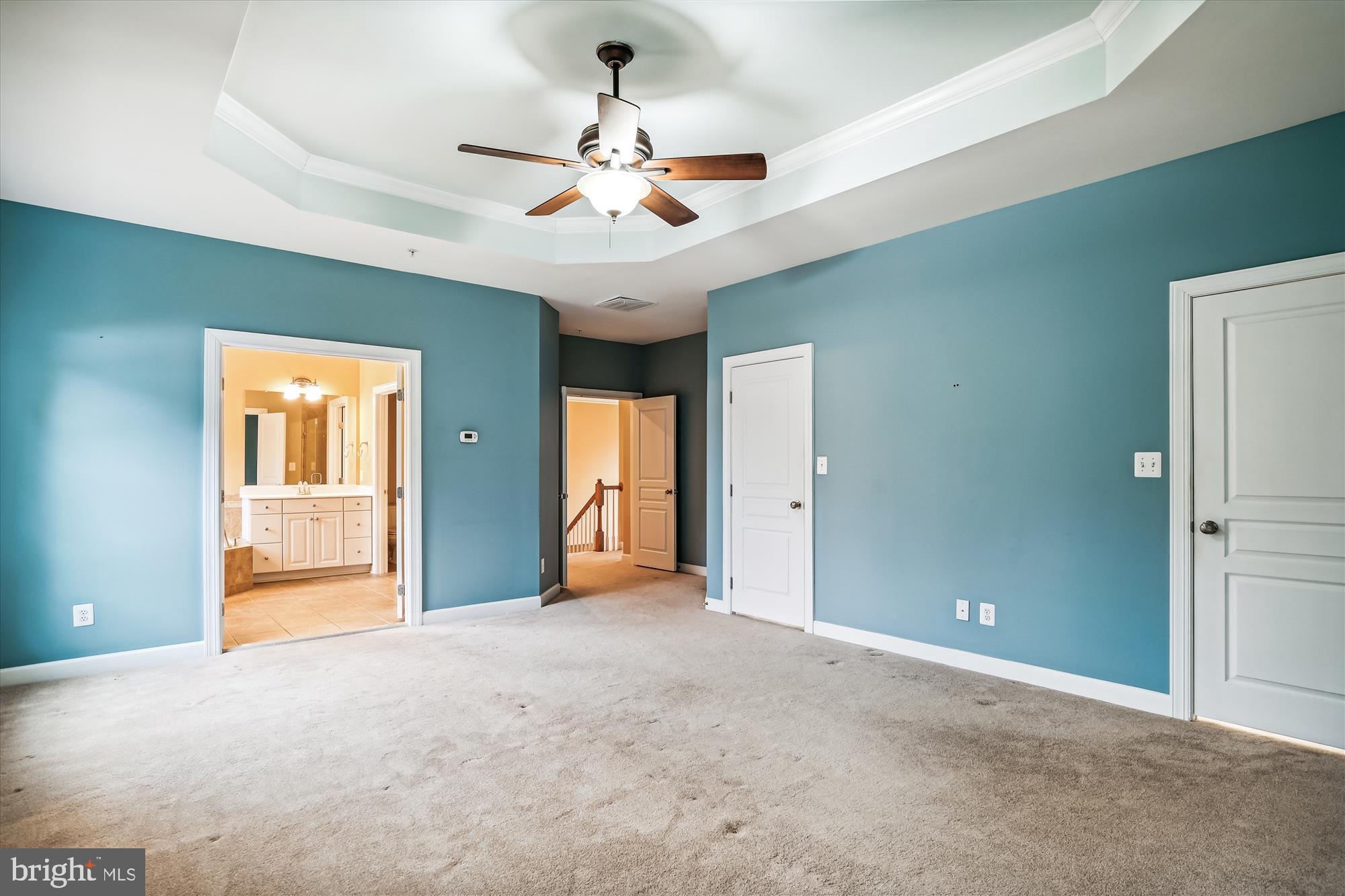 102 Holly Road Edgewater, MD 21037 - Photo 40 of 72 Complete with an en-suite