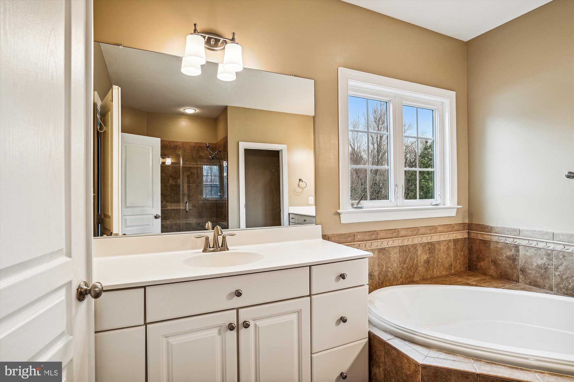102 Holly Road Edgewater, MD 21037 - Photo 43 of 72 Two separate vanities