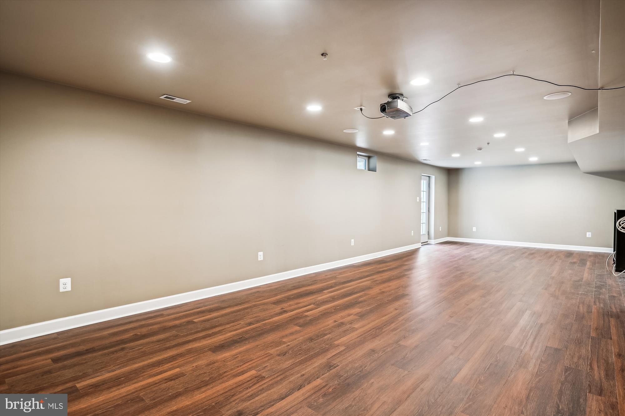 102 Holly Road Edgewater, MD 21037 - Photo 63 of 72 Gallery Image 63