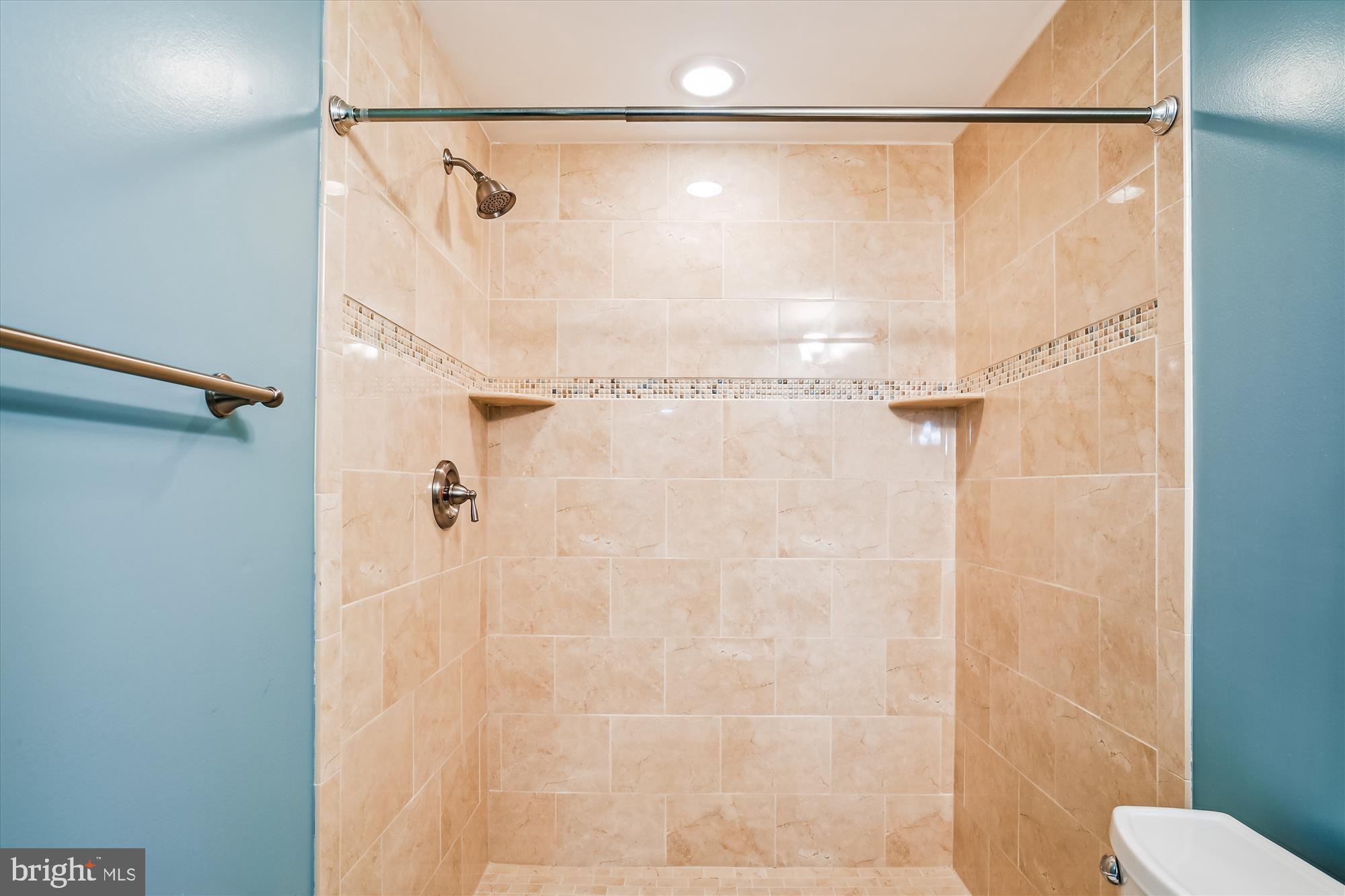 102 Holly Road Edgewater, MD 21037 - Photo 67 of 72 Gallery Image 67