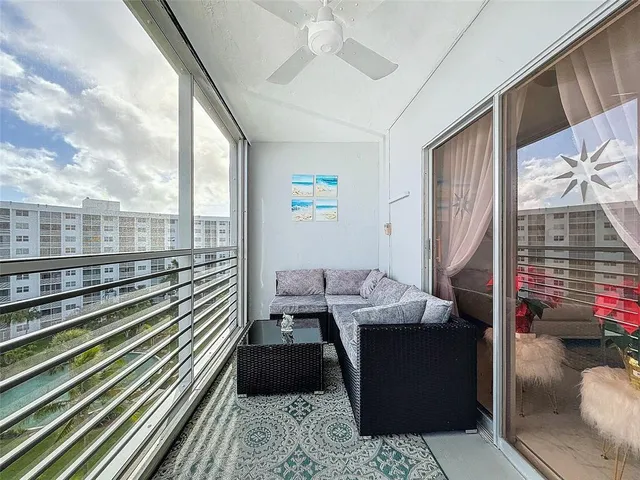 $2,250 | 2731 Northeast 14th Street Causeway, Unit 812, Pompano Beach, FL 33062