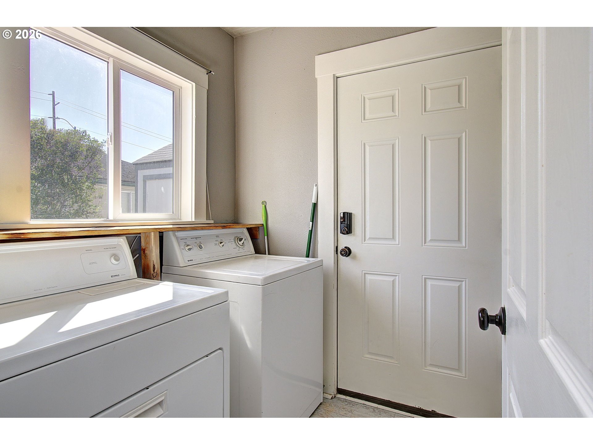 421 24th Avenue Longview, WA 98632 - Photo 11 of 31