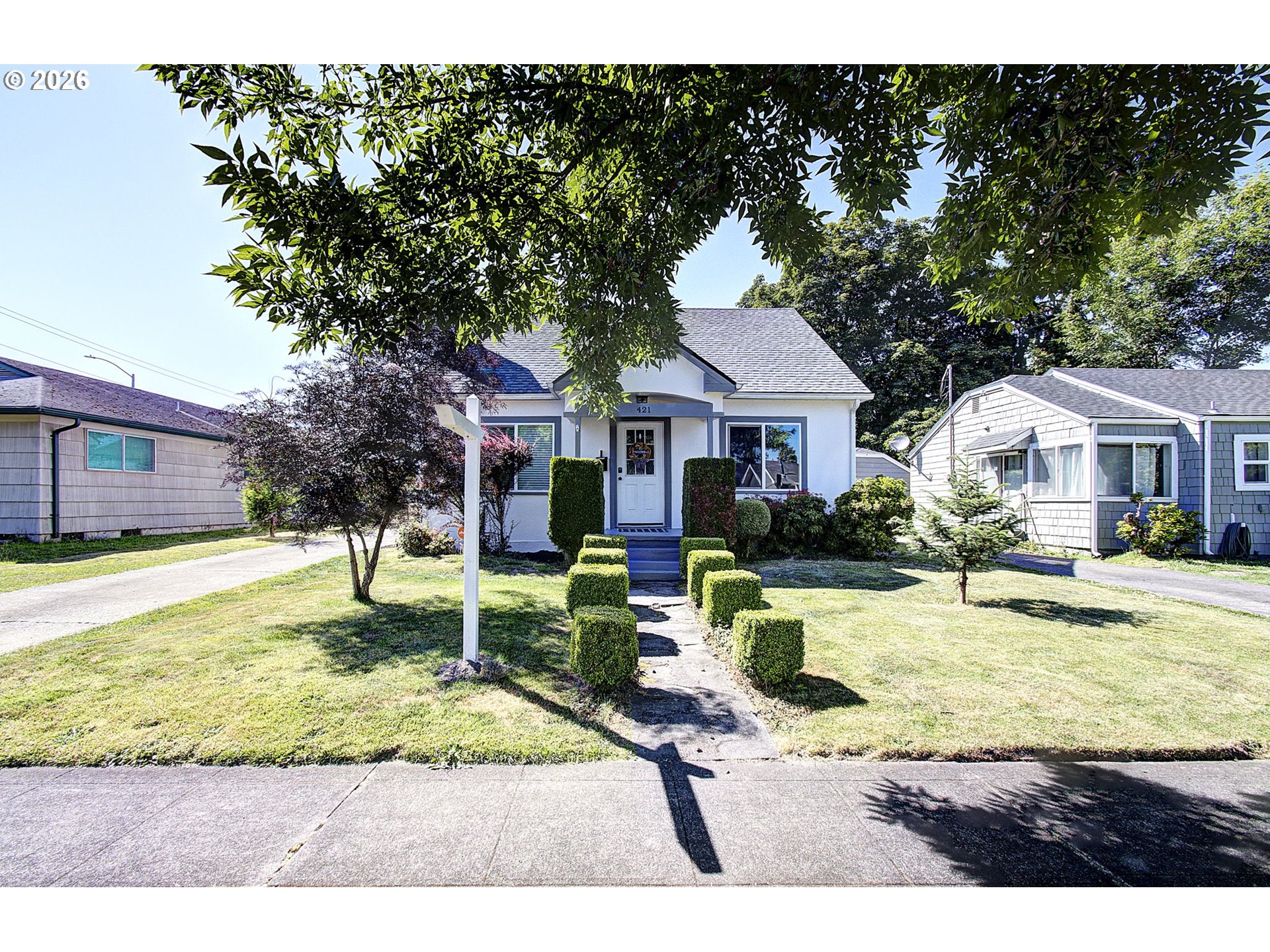 421 24th Avenue Longview, WA 98632 - Photo 2 of 31