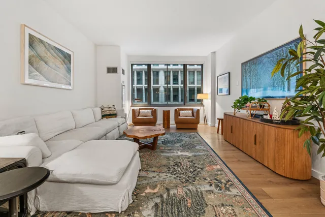 $3,350,000 | 4 West 21st Street, Unit 3AD | Flatiron