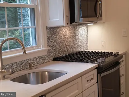 $1,150,000 | 21 Kentbury Way, Bethesda, MD 20814
