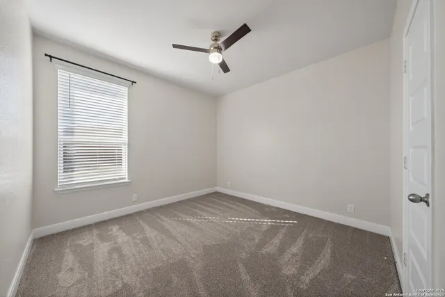 $2,050 | 402 Singing Brook, Cibolo, TX 78108