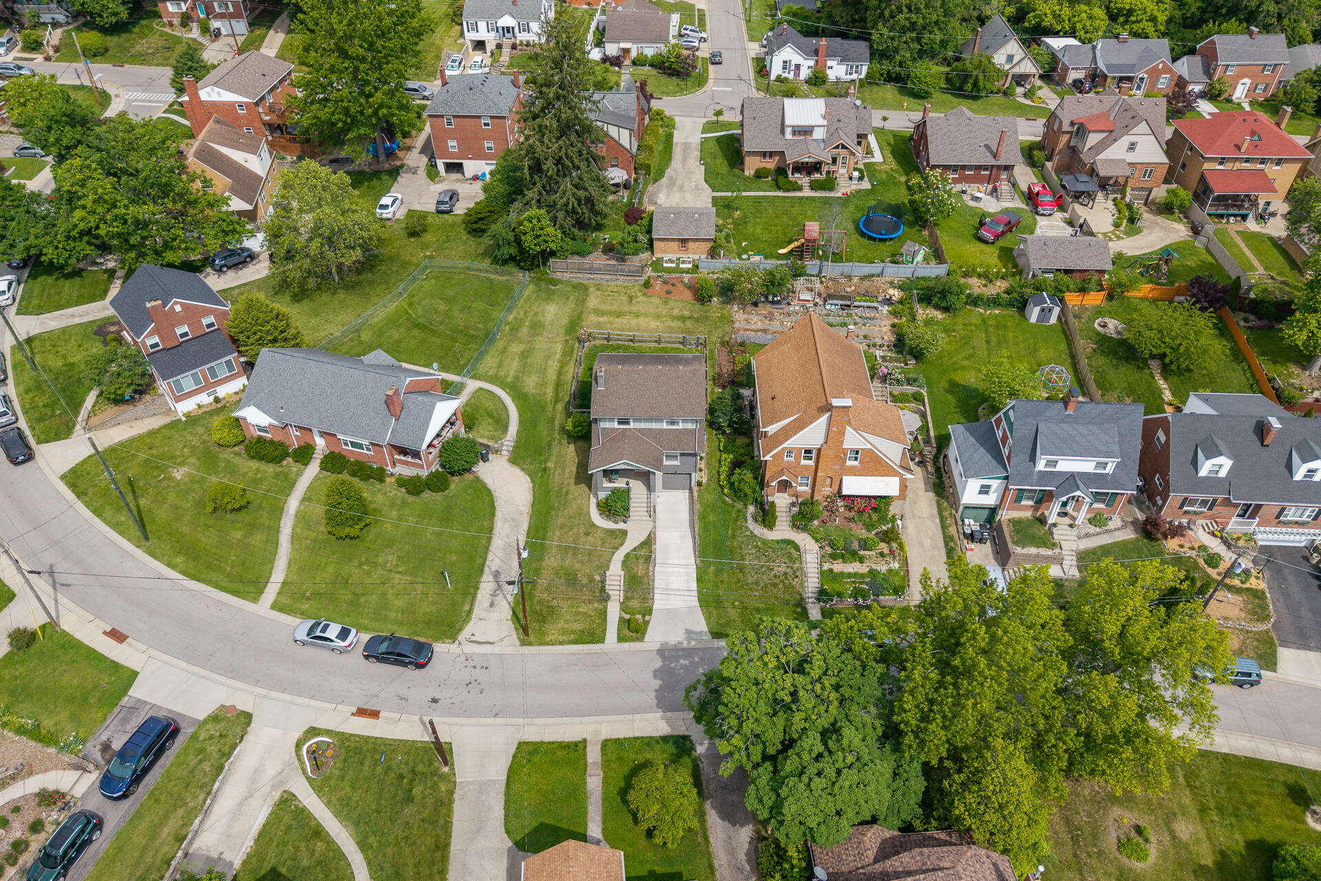 824 Aberdeen Road Covington, KY 41011 - Photo 43 of 48