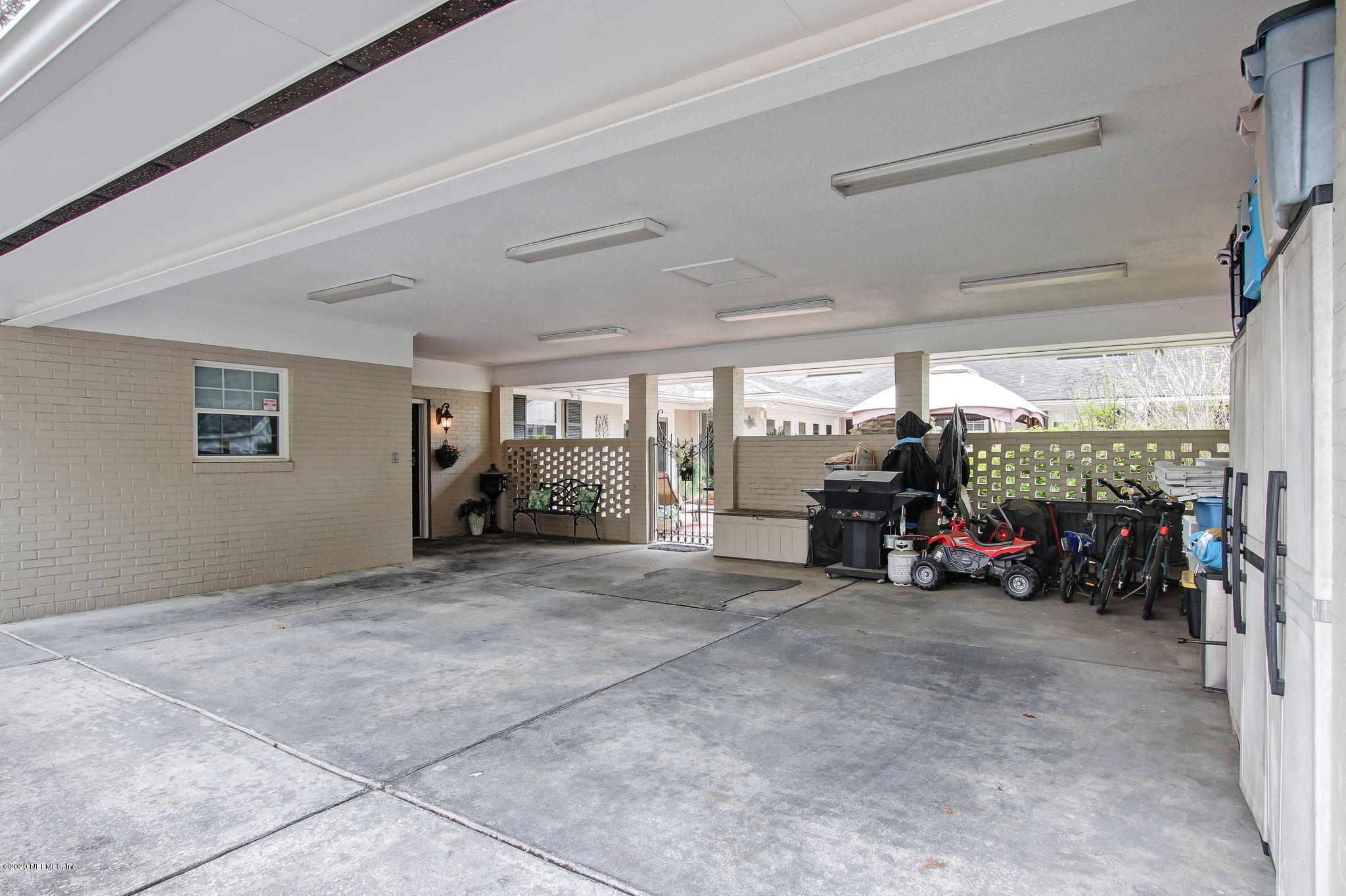 4693 Ivanhoe Road Jacksonville, FL 32210 - Photo 26 of 44 carport