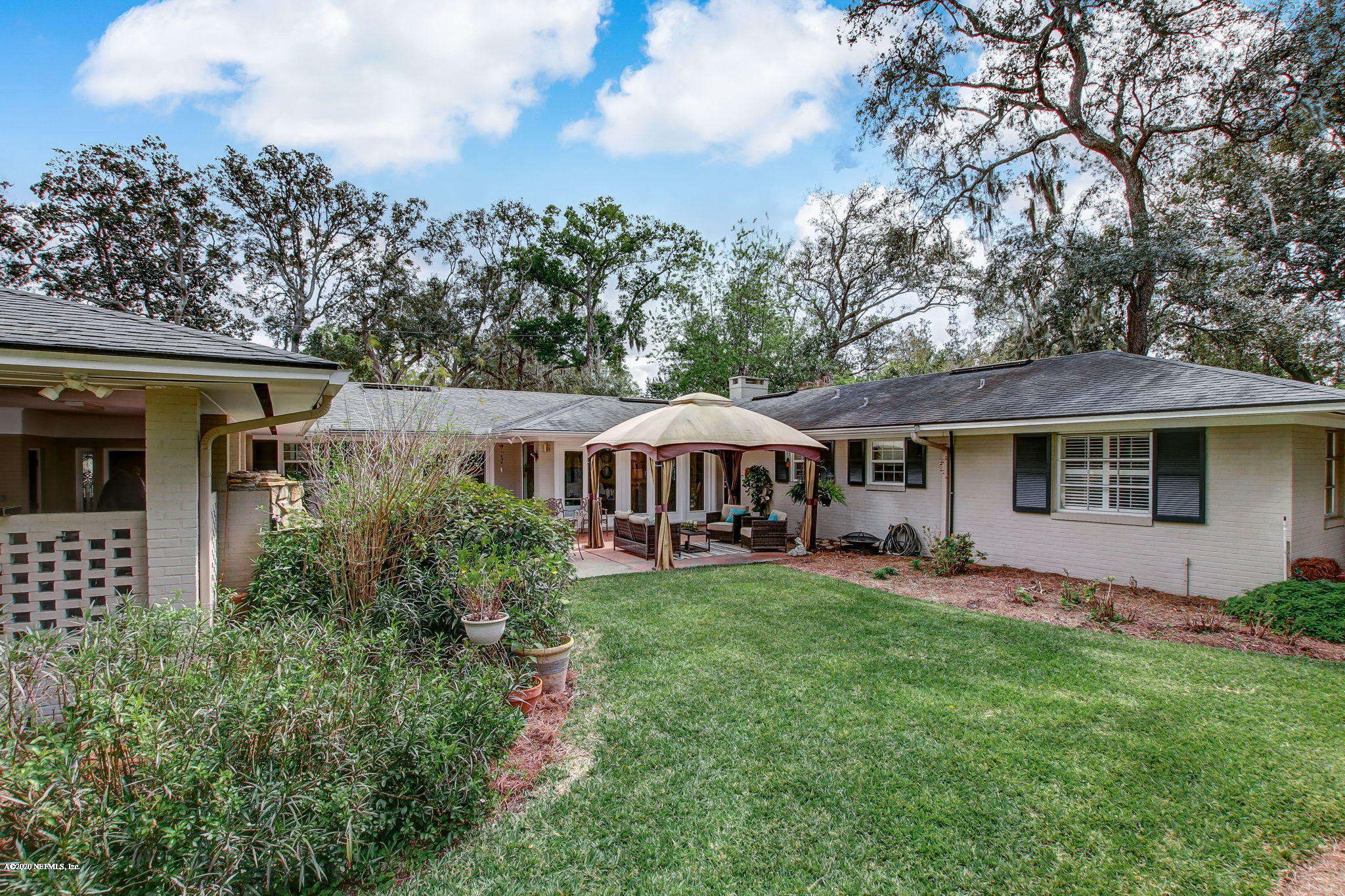 4693 Ivanhoe Road Jacksonville, FL 32210 - Photo 29 of 44 backyard